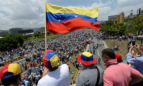 Maduro acusa a la Unión Europea de “grosera injerencia”